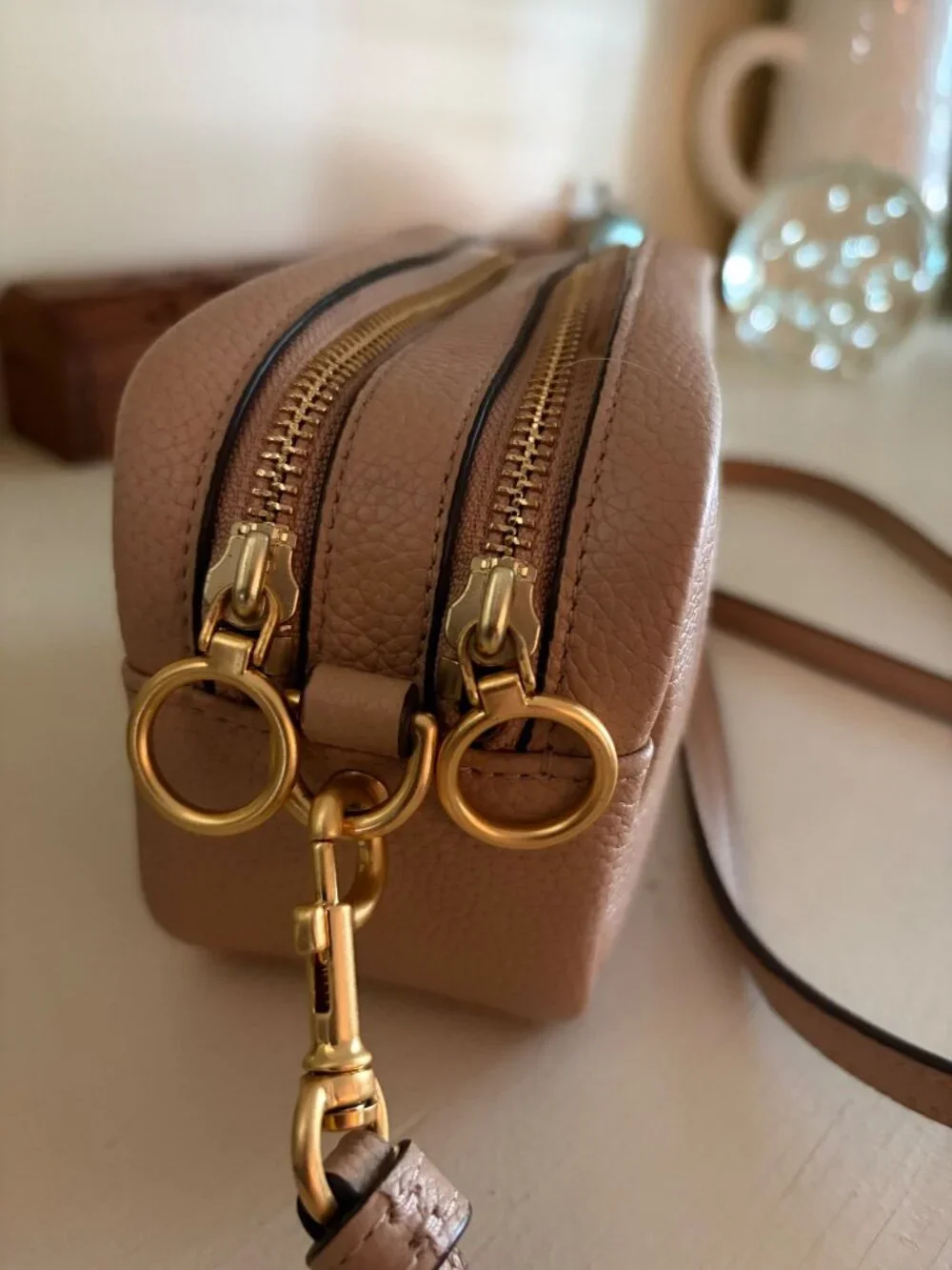 Tory Burch Perry Bombe Beige Crossbody Camera Handbag